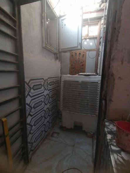 للبيع بيت في سوق الشيوخ الدجين  شارع المولد يتكون من غرفه  ومطبخ حمام داخلي وصاله نقص بيها  بس مخمر وصحيات خارجيه ستقبال عل نص  مساحه 100 متر مربع شارع 12 عرضه ركن عله شارعين لفرعي 7 امتار الارضيه سيراميك صحيات سيراميك للسقف ستفسار اكتب تم وتصل واتساب ***********
