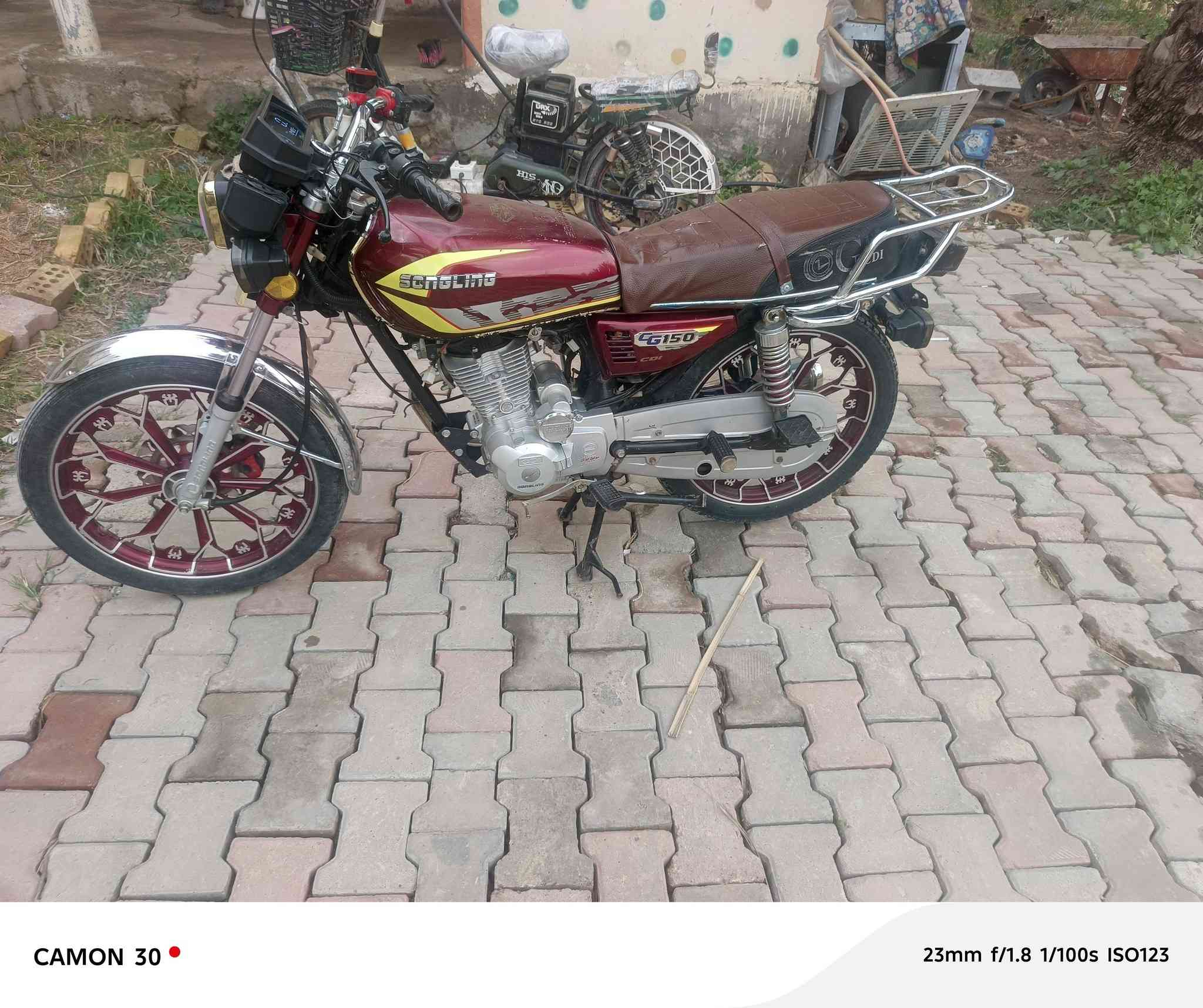 دراجه سيفان موديل 2024 السعر 575 وبي مجال *********** اتصل عل رقم لا يوجد واتساب
