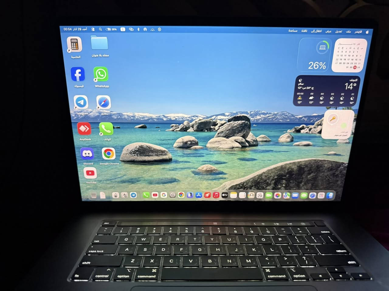 لابتوب Apple MacBook Pro 2019
900 الف دينار 
المواصفات :
حجم شاشة 16 inch
🔻معالج كور اي i9 الجيل التاسع
🔻رام 16 كيكا DDR4 
🔻هارد SSD-1TB 
🔻 كرت شاشة داخلي انتل 8 كيكا وخارجي 2 كيكا
🔻باتري اكثر من 3 ساعة 
- حالة اللابتوب مستعمل نظيف جدا 95% نظافة او اكثر 
- ⁠النظام 
- ⁠windows 11 pro 
- ⁠macOS 26.32
 
الملحقات :
- شاحنة وكيبل أبل 96w
- ⁠حقيبة
- ماوس متطور ناعم بلوتوث وايرليس يشغل ثلاث اجهزه بوقت واحد
- ⁠Promate ComandHub‑Pro محور USB‑C متعدد الوظائف 14 في 1 – مدخل طاقة 100 واط PD، منفذ HDMI بدقة 4K@60Hz، إيثرنت جيجابت، منفذا USB‑A/C بسرعة 5 جيجابت/ثانية، قارئا بطاقات 
SD+TF، 

مكاني النجف


**إذا كنت صاحب هذا الإعلان وتريد حذفه لأي سبب، رجاءا أرسل رسالة إلى الدعم الفني**