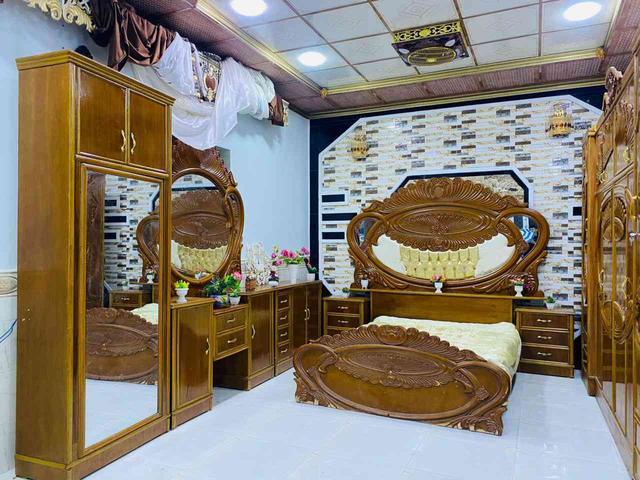 غرفه نوم عراقيه حطاطه صاج درجة اولى كبس السعر مليون و150بي مجال العنوان الرمانه  الاتصال ***********
