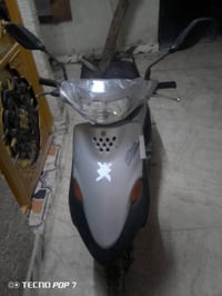 دراجه تسع زروف شغاله من كلشي كهربائيات وسحب قوي ونهضه قويه السعر 225 ت...