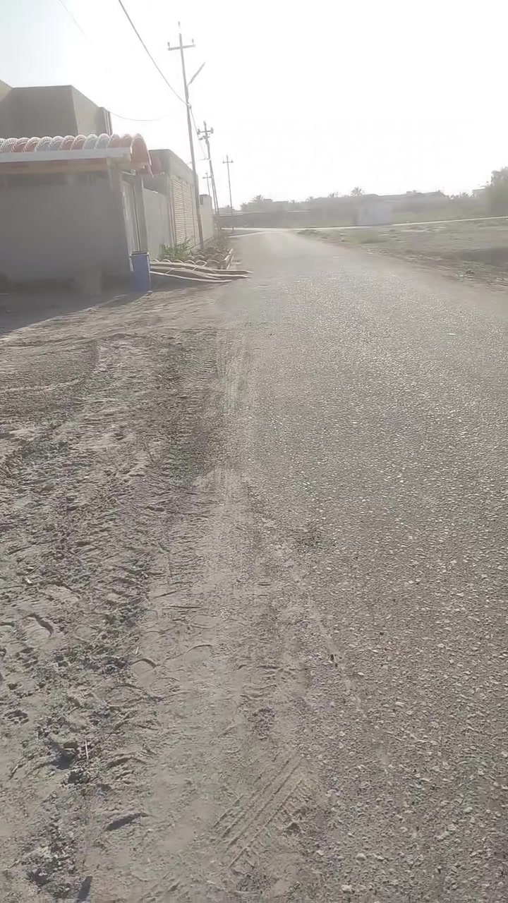 السلام عليكم هيكل للبيع مساحه 200 متر في مجمع نبيل تفاصيل أكثر *********** وتساب
