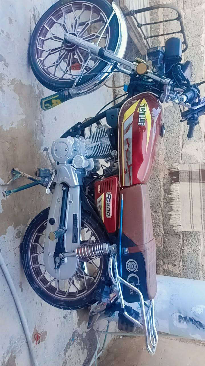 اسلام عليكم اخوان  عندي دراجة للبيع سيفان 2024 محرك200مامفتو اي عطل مابيهة  السعر 700وبيها مجال


**إذا كنت صاحب هذا الإعلان وتريد حذفه لأي سبب، رجاءا أرسل رسالة إلى الدعم الفني**