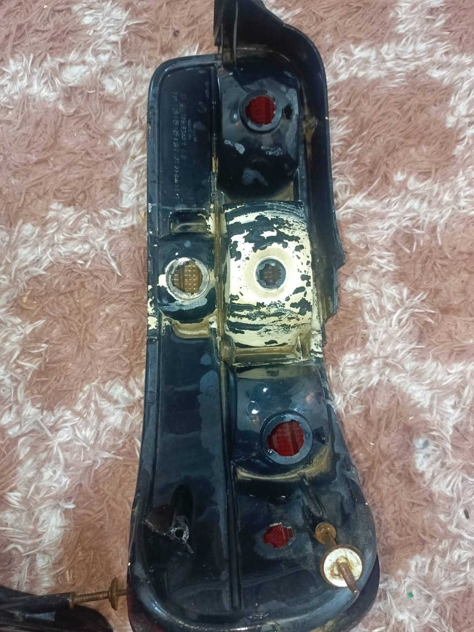 سلام عليكم عندي زوج بكلايتات نضيف مال دولفين السعر التصال على هاذه الرقم***********
