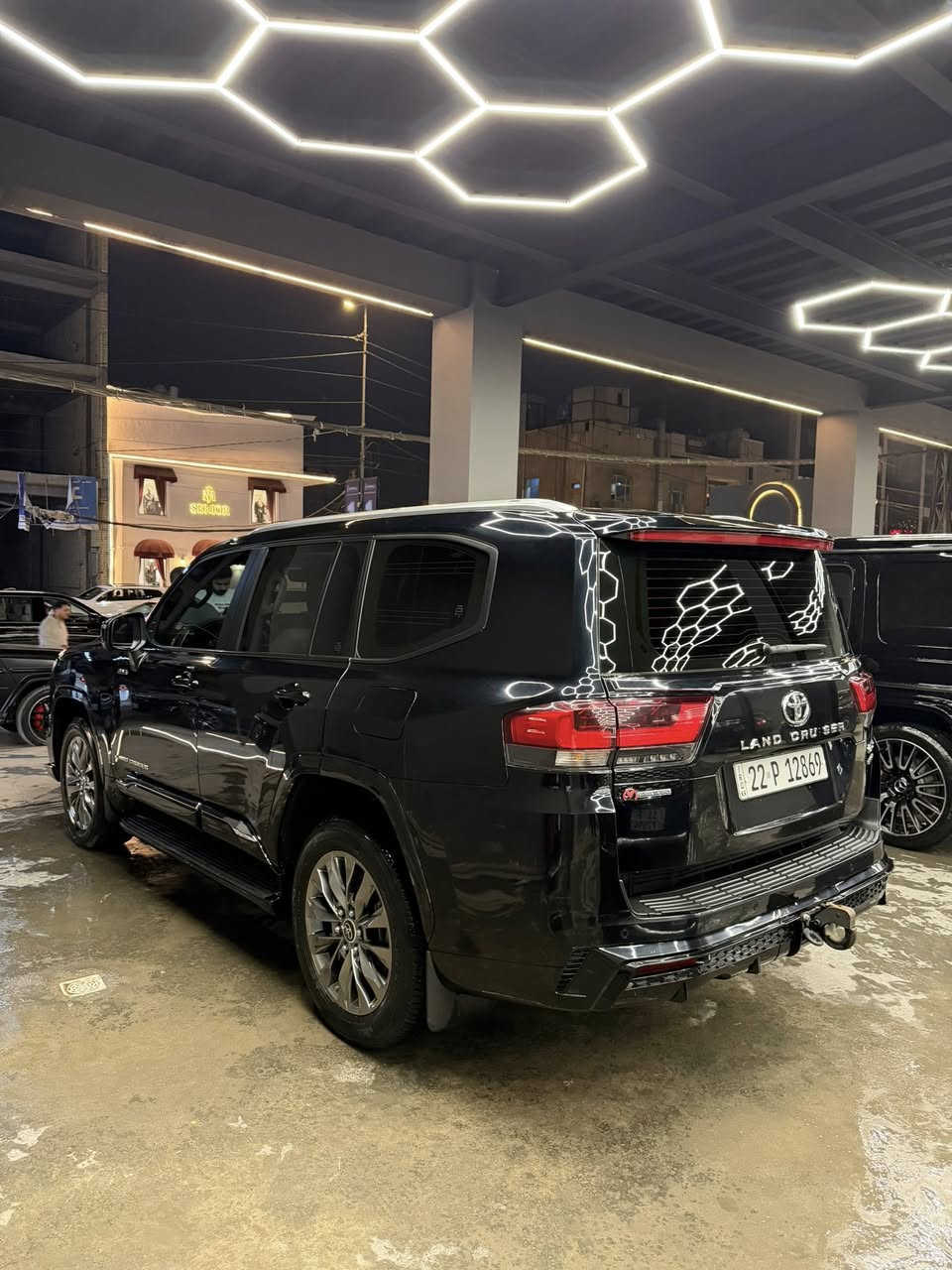 لاند كروز ٢٠٢٤ شركات 
كفالة عامة 
كتاب تضليل اربيل رسمي 
بدون ملاحضات او تصليح
بغداد ***********
السعر ٦٦٥ ورقه 
هزة وبراد جدد
