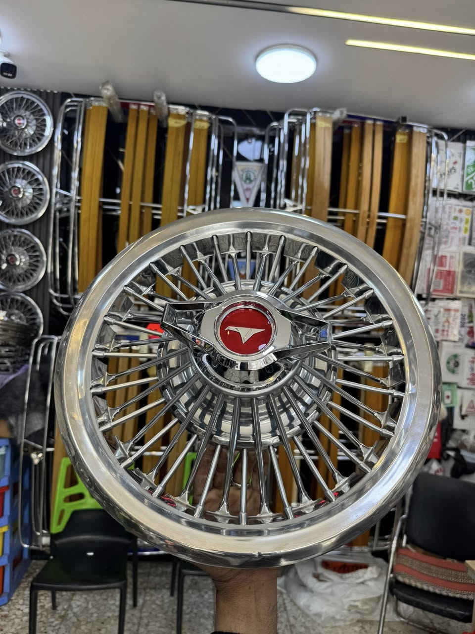 السلام عليكم
حجم 15 جدد
كماليات حمودي القريشي 
بغداد حي العامل 
***********
