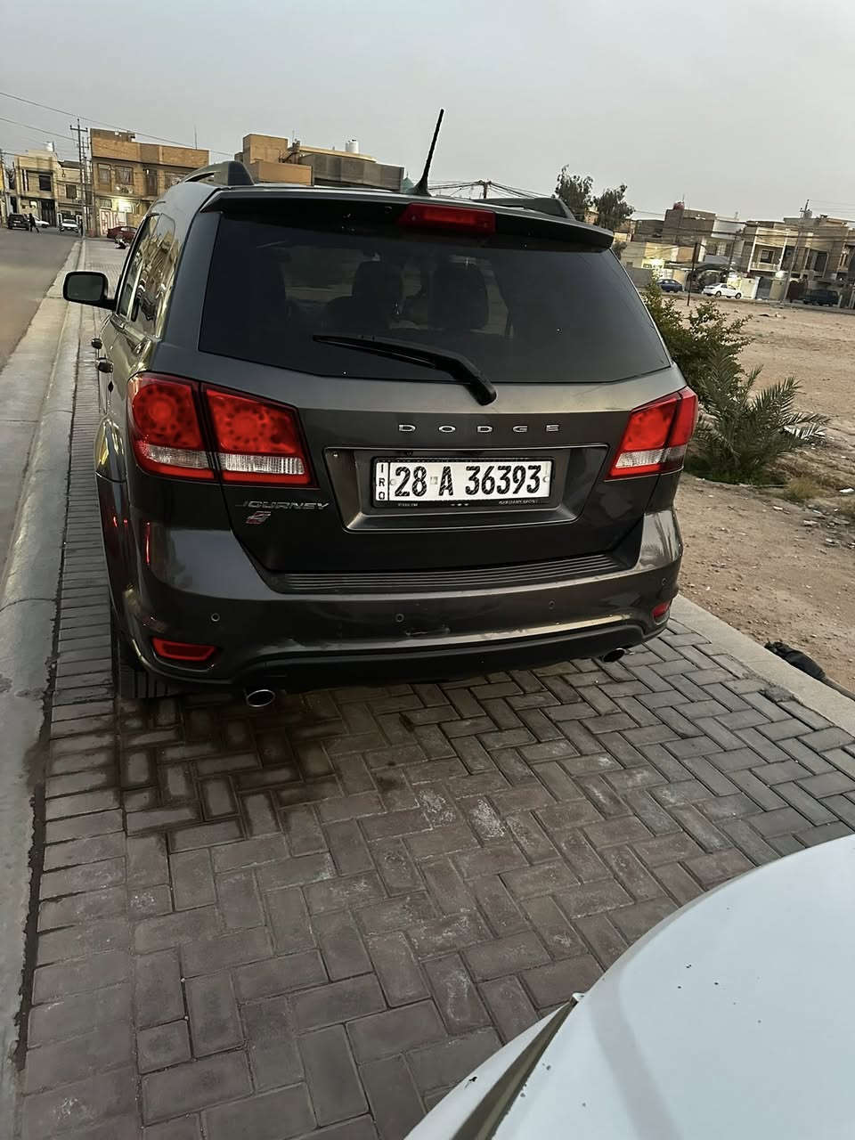 السلام عليكم دوج جورني 2018
سته سرتدر 3600 
٣ قطعه تبريد
كامره حساسة
مثبت سرعه 
دواخل نضيفه سياره استخدام شخصي 
حداديه جديده 
راديتر مال مي هيمي ٣ خطوط 
١٥٥ وبيه مجال عنواني كربلا 
سياره بجم كبس 
***********

***********
