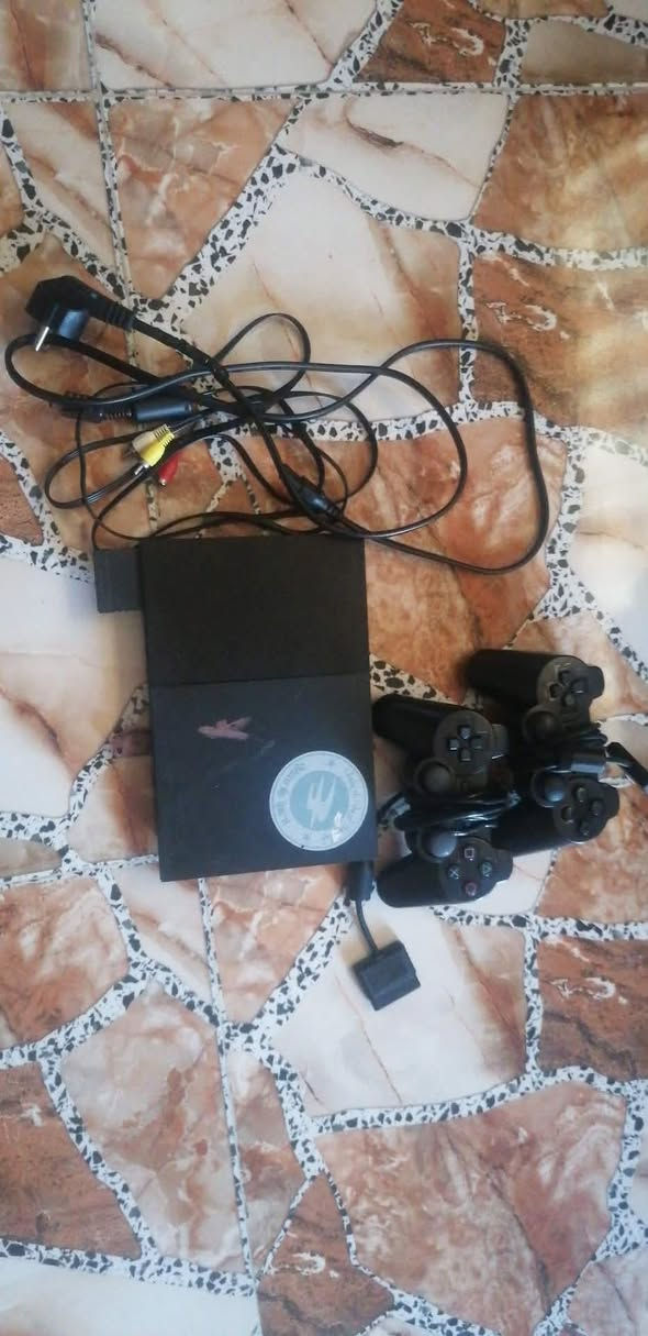 سوني تو سلم البيع بي العاب 34لعبه مكان حي سماح 
قيم واخد خاص مفتوح


**إذا كنت صاحب هذا الإعلان وتريد حذفه لأي سبب، رجاءا أرسل رسالة إلى الدعم الفني**