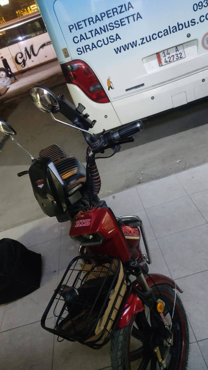 دراجه شحن حجم 20 نضيفه ما بيه شي السعر 250 الف  قفل ***********
