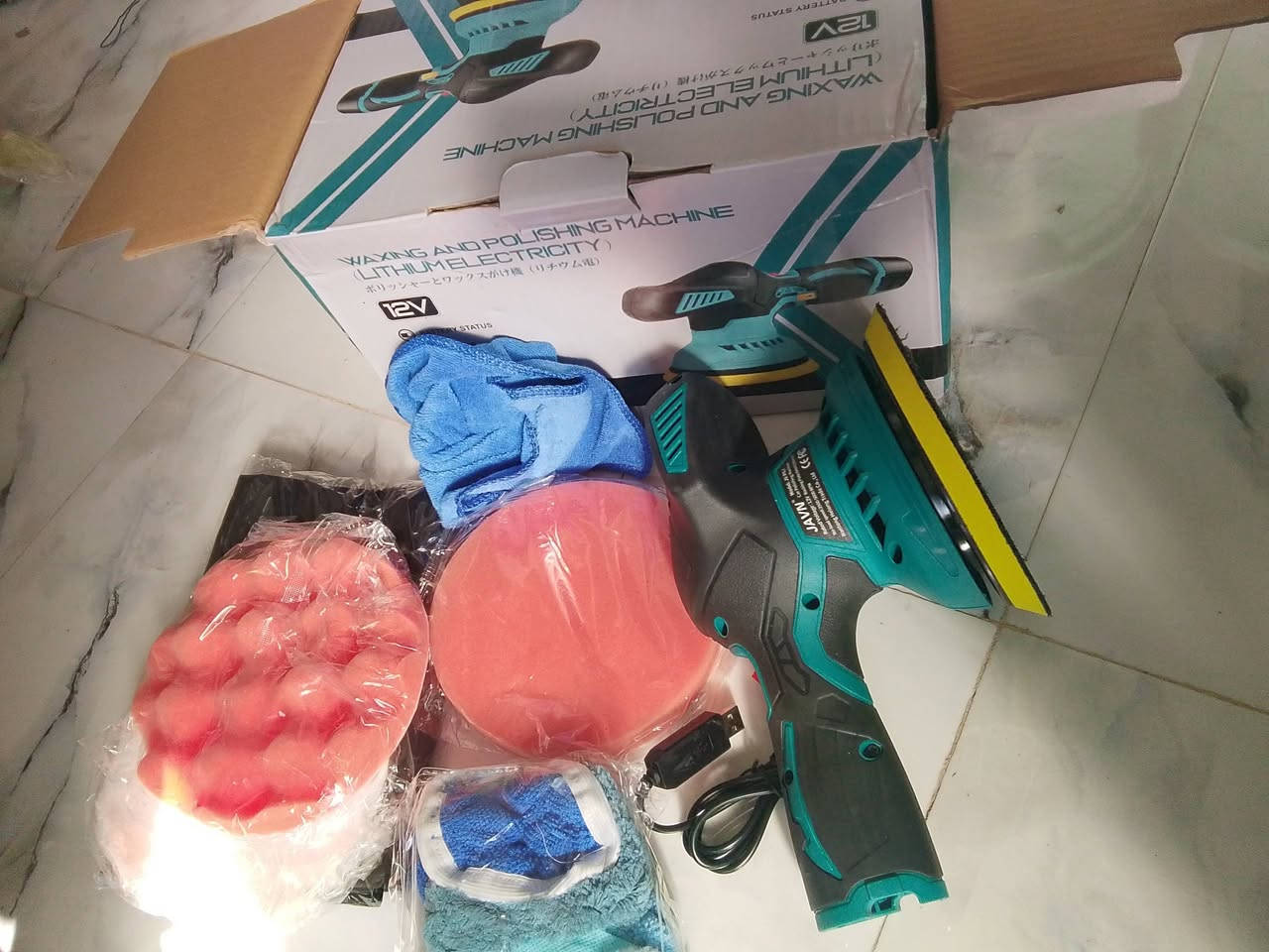 جهاز بوليش ع الشحن مع ملحقاته كامل شاحنه وغراضه كلها كدامك


**إذا كنت صاحب هذا الإعلان وتريد حذفه لأي سبب، رجاءا أرسل رسالة إلى الدعم الفني**