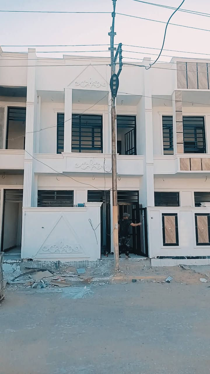 🏫 للبيع تونات عدد3
✈بيع نقد وقسط

🚟لمساحه70م3نوم2حمام

⛴ الدوره زراعي نهايه 120قبل سيطره هورجب

👩‍❤️‍👨تستلم مفتاح ايام

🪂مكاتبه اقرار محكمه

🛬خدمات كامله من كلشي لمي  لكهربا لتبليط وسوك ومدارس ومستوصف وجامعات

🚊للاستفسار راسلني واتساب***********
