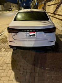 شيري اريزو • ٢٠٢٣ • ٦٠٠٠٠ كم