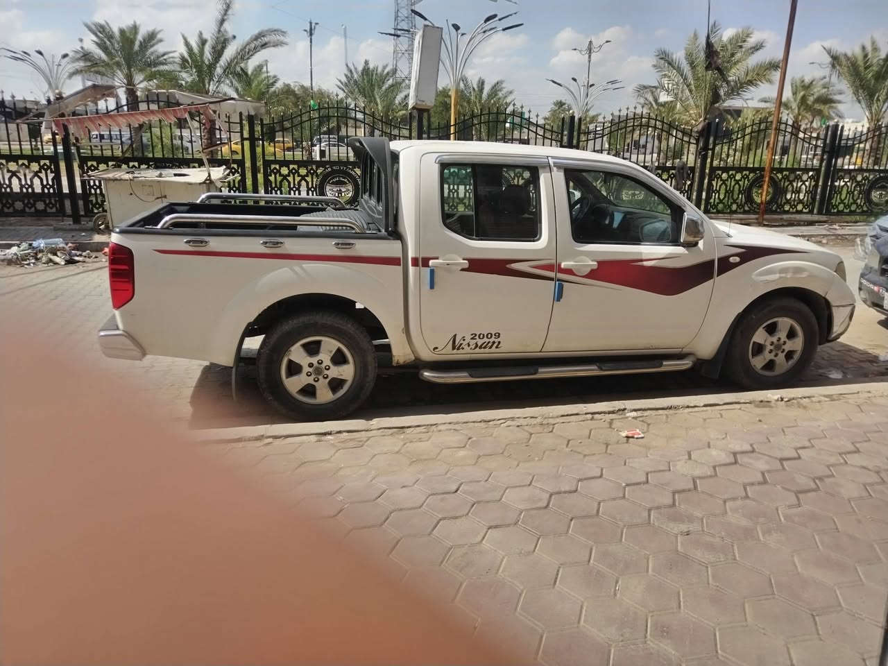 2009 للبيع سياره حلوه منضومه غاز كير اوتماتك تحكم ستيرن سنويه بعدها مامنتهيه مكينه شوي تعبانه ول باقي مكفول مكان بغداد ***********
