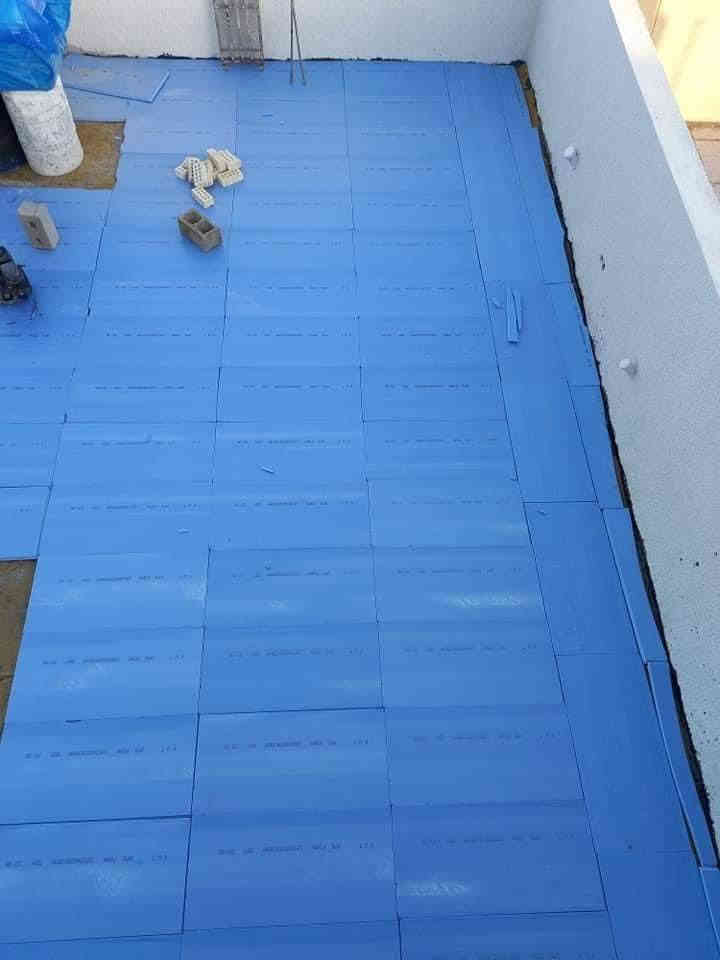 سلام عليكم  نشتغل #ماستك+#جير+#شتايكر  شغل درجة اولى عندك مشكله بالسطح تسريب ماء او يخر البيت اتصل وتدلل
# واسعارنه مناسبه نشتغل عمل + كرسته وعمل  ‏***********يوجد وتساب ⛈️🌨️🌦️
