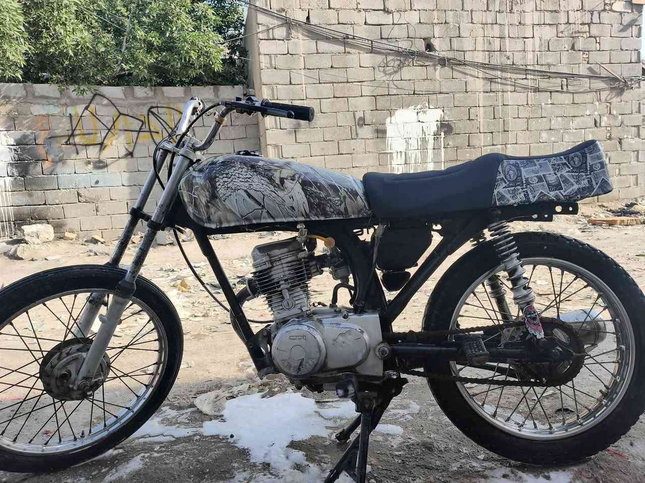 السلام عليكم دراجه للبيع سعر 350 بها مجال*********** مكان بصره
