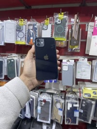 آيفون ١٢ • ذاكرة ١٢٨ • شاشة مبدلة