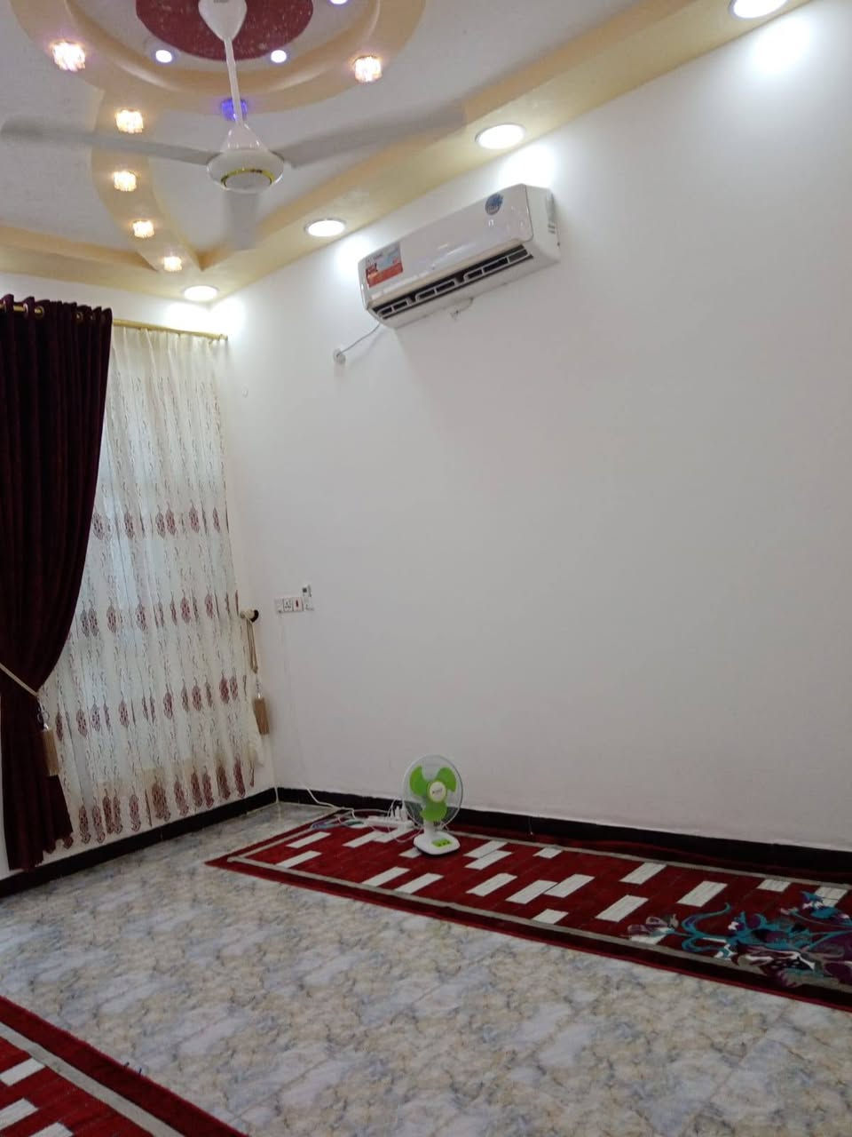 🔹مشتمل حديث شارع12م بالخاجية 🔹
🔹رقم الاعلان (140)
::::::::::::::::::::::::::::::::::
🔹المنطقة:-7000
🔹نوع العقار:-مشتمل
🔹المساحة:-100م
🔹الوجه:-5م
🔹النزال:-20م
🔹عرض الشارع:- 12م
🔹سنة البناء:-2020
🔹عدد الطوابق:-طابق واحد
🔹تفاصيل البناء::-
🔹الطابق الاول يتكون من::استقبال  وهول ومطبخ وغرف نوم عدد(1)وصحيات
🔹أقرب نقطة::-حي الاعلام 
 
👈و لمزيد من التفاصيل يرجى التعليق (((ب تم)))

او الاتصال على الرقم التالي ***********

👈او زياره مقرنا الكائن في
الخاجية شارع 40 
مجاور الابتسامة الذهبية
