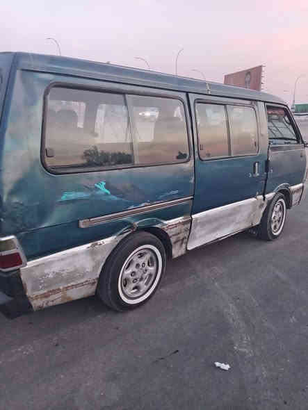 السلام عليكم ورحمه الله وبركاته 
للبيع او مراوس كيا بستا موديل 95 
الكشر بلادي كدام العين سنويه صاقطه 
تايرات نضاف صدر جيد كير اكسل شواصي مكفول 
المحرك يبخر قليل عليها غرامه مليونين ابيع صافي ب20 وبيها مجال قليل مكان بغداد الشرطه الرابعه رقم الهاتف ***********
