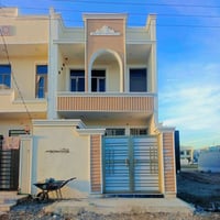 بيت البيع قاطين ثنين غرف ومطبخ وصاله والستغبال مساحه100متر ماي وكهرباء...