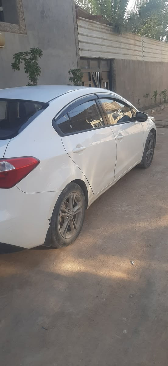 سيراتو ١٤ بيهه طخات بسيطة المكينة بيهه تبخير قليل السعر 120 ورقة وبي مجال بسيط /***********
