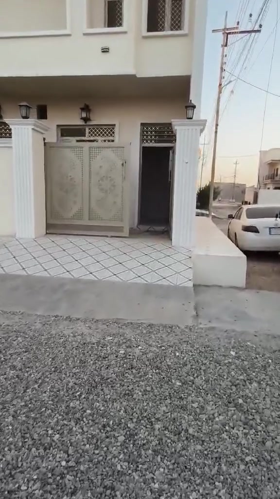 بيت للبيع m100للاستفسار الاتصال على الأرقام 
***********
***********
