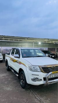 هايلكس • ٢٠١٤ • تحويل وكاله