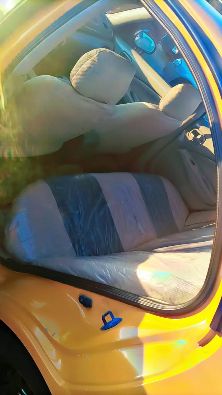 السلام عليكم سني 2011 مؤسسه للبيع رقم بغداد كير محرك كفاله عامة تبريد وصدر كله جديد كفاله من الصبغ ما عده اكو خياس بجامغلات الخلفيه مكصوص ومصبوغ ع كد 3اصابع
السياره ب اسمي شرط التحويل 
السعر 93 وبيه مجال 
***********
