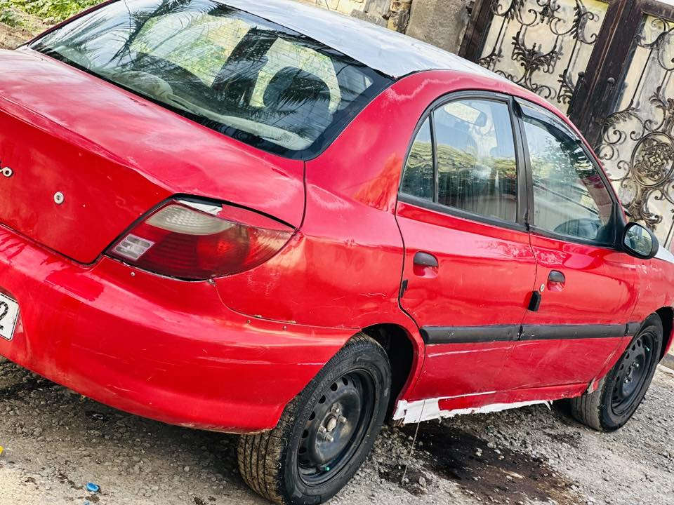 كية ريو موديل ٢٠٠٢رقم بغداد انكليزي تحويل مباشر السيارة صح كشر تعبان بس كير محرك كفالة حدادية جديدة كشر عوزهة صبغ السعر ٣٠وبيهة مجال مكاني بأبل محاويل رقم الهاتف ***********
