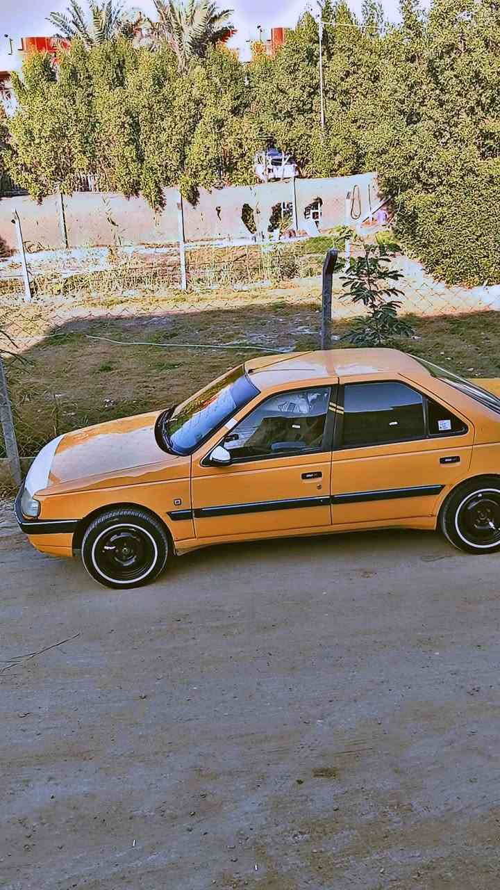 السلام عليكم للبيع بيجو 405
2013 بأسمي سعر 38 بيه مجال

***********
