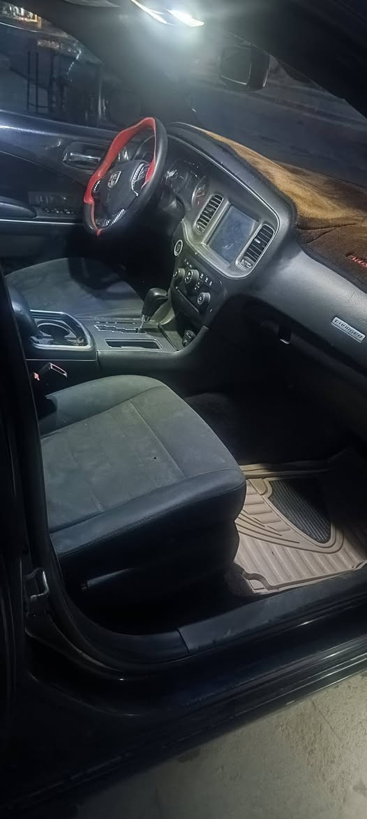 سلام عليكم جارجر للبيع موديل 12 رقم بصره بااسمي مداور ثاني يوم مكينه كير حدايه تبريد ع شرط سياره جاهزه للأخير تخم تاير جديد شاشه جبيره مصبوغه حزام جماليه مكفوله من العيب الشرعي العنوان ناصريه سومر السعر 125 للاستفسار ***********
