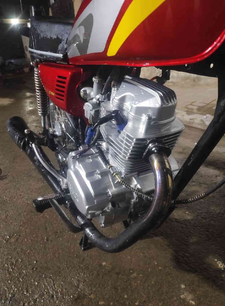 السلام عليكم للبيع مكينه نامه 25 شاصي نامه موديل 18 اوراق أصولي كمرك مدفوع السعر 500 وبيه مجال للطيبين الإتصال ***********7
