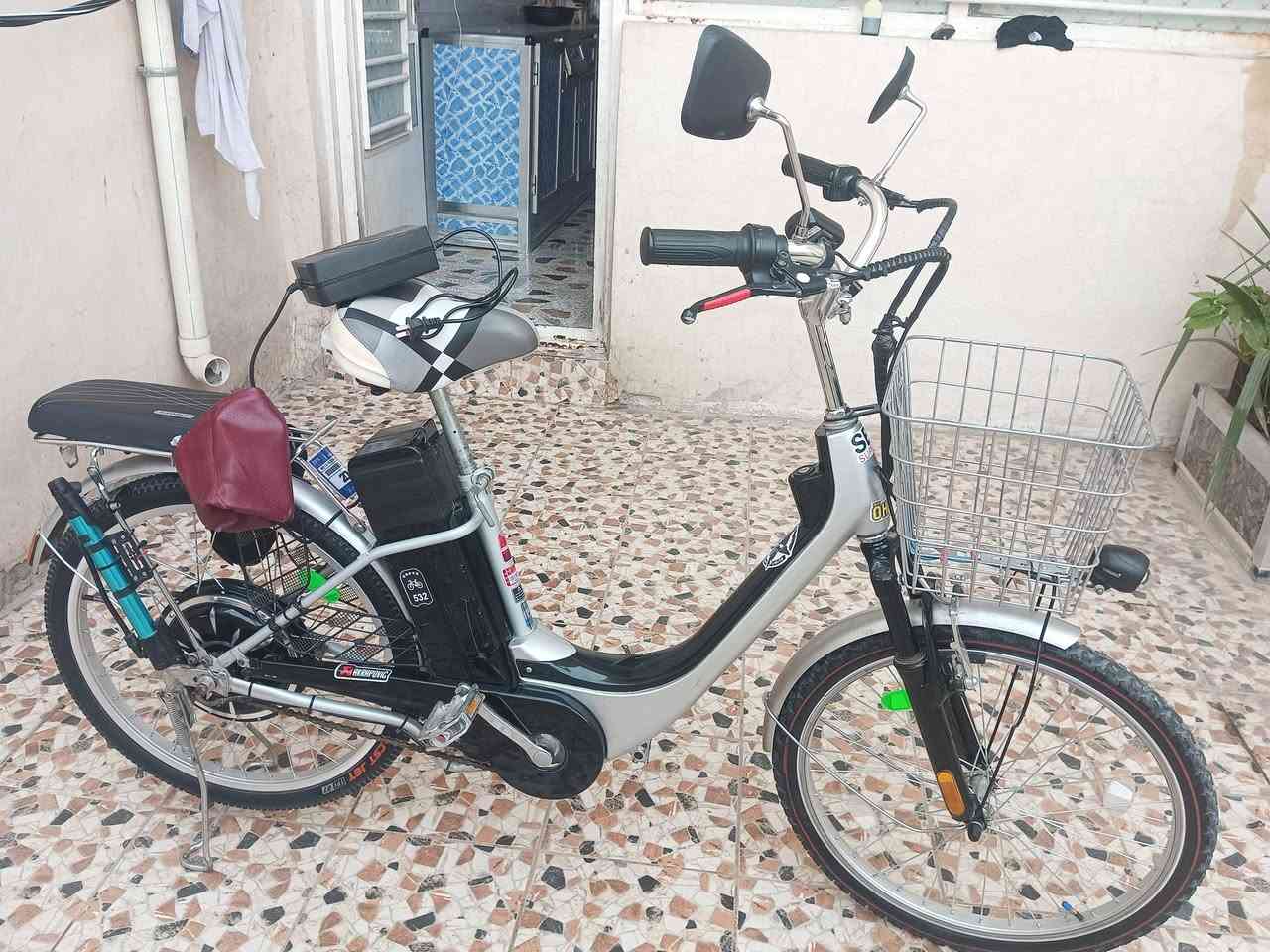 السلام عليكم. بيسكل باله  شحن. وايضا بايدر  مساعد شحن.  مابي نقص حجم  24.  بطاريه ليثيوم  بلادي  ***********
