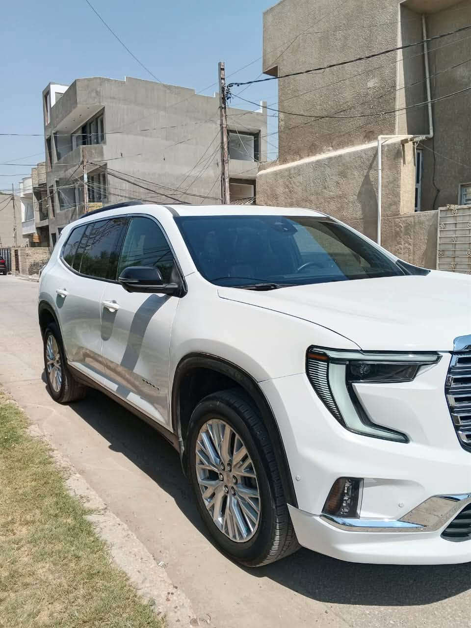 جمسي اكادية2025 الفيشن فول مواصفات شاشة بصمة بنوراما خمس كامرات 360 كشنات vipمنفضل 7راكب كشنات كهرباء جلد محرك 2500  ماشية 14الف 
شواصي تصليح بسيط صار كلش بسيط
تكم لغود قمارة مكفولات وسيارة فول مواصفات اللاخير
265بيهة مجال رقم بغداد حرة باسمي
تتواصل *********** ما متواجد عل فيس  واتساب و خط

