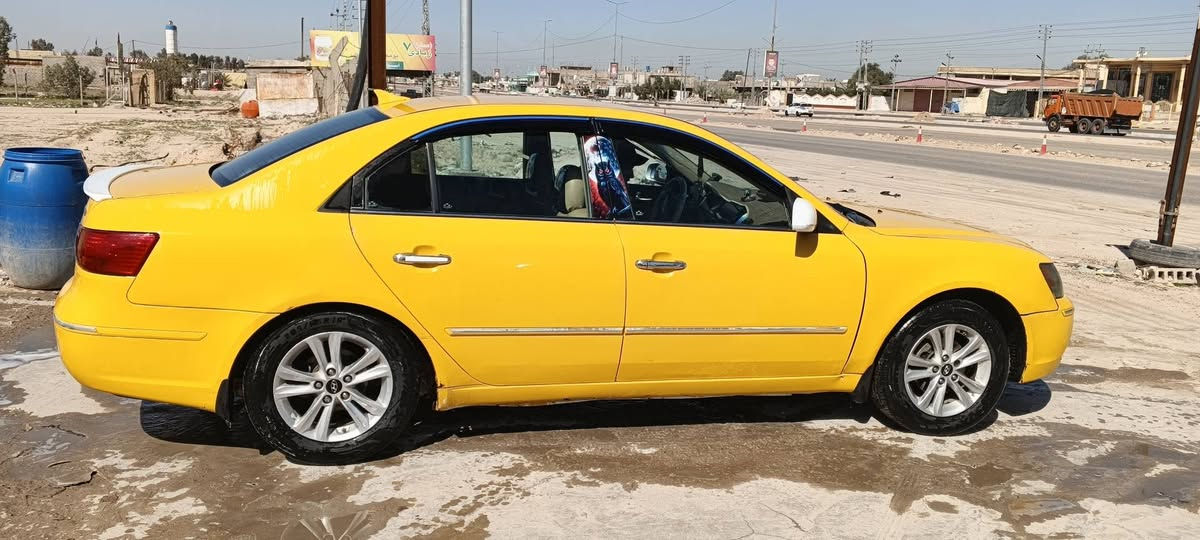 سلام عليكم سوناتو 2009 حادث مبدل باب السايق السعر 90وبيها مجال قليل العنوان حيدريه نجف ***********
