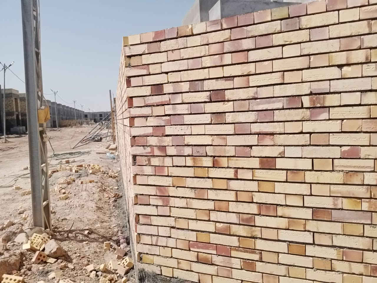 سلام عليكم خلفه بناء متفرق شغلي على الدبل وعلى المتر والشغل شوف عينك *********** متواجد واتساب
