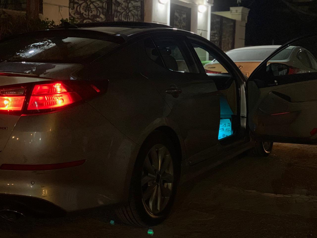 اوبتما Ex 2015 فول مواصفات بدون ايرباك بدون دواخل حادثها جاملغ امامي صفحة اليمنى فقط مبدل (بدون صبغ💚)

١-نضام صوت انفنتي 8 سماعات 
٢-شاشة كبيرة (ابل كار بلي & اندرويد اوتو)
٣-نظام ترحيب
٤-تدفئة ستيرن
٥-تدفئة ٤ كشنات
٦-تبريد كشنات ٢ امامي فقط
٧-بصمة جهتين
٨-رادار نقطة عمياء
٩-تبريد قطعتين
١٠-انارة داخلية متغيرة 
١١-مري شفط
١٢-كراسي خزن ميموري + دخول سهل
١٣-تحكم جهتين
١٤-مراية تعتيم تلقائي

باقي المواصفات معروفة رايدها 113 وبيها مجال بسيط للشراي 

 اتصال + واتساب 
 ***********
