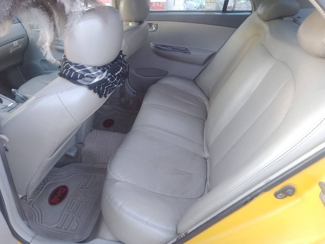 السلام عليكم بي واي دي جي 3 موديل 2013كير محرك شرط شرط. مصفره هيئه وغرامات شرط  التحويل كاربون بانزين بيه رقم واسط انكليزي 
الرقم كورك  ***********
الرقم اسيا ***********
المكان موصل حي الزهراء 
إذا اكو معارض باافيو اعارض 
السعر 49
