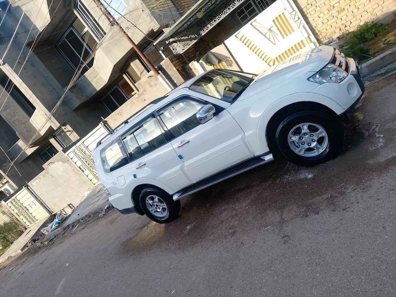 باجيرو للبيع موديل ٢٠٠٨ رقم بغداد بسمي تحويل مباشر ماشيه ١٤٧ كفاله عامه من الصبغ والتبديل سونار مرفق مع الصور محرك وكير وتخم تاير وصدر كله جديد لوك السعر ١٠٧ مكاني بغداد البلديات ‭ ٠٧٧٦ ٥٥٧ ٧٦٦٠‬
