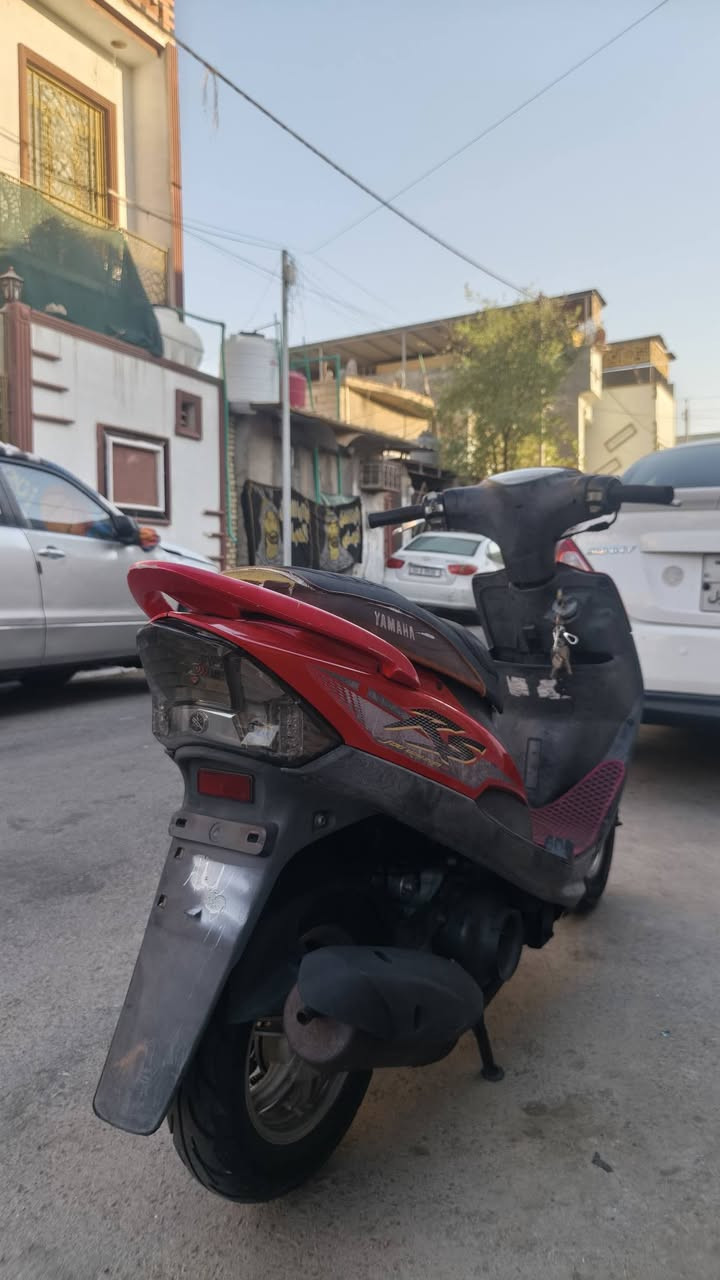 السلام عليكم ماكس عدله للبيع دراجه رمبه صارله شهر  من طالعه من الرمبه مامفتوحه بوشه بلاديه مكينه ناعمه كلشش ماتنسمع لانضوح ولا تبخير ولا تنقيص دراجه بعده بحاله الوكاله وكله شغاله مابيه نقص دراجه نكره سلف بكل وقت شلعه معدل مشي نعومه تخبل دبلات شغاله مختمه كفرات بلاد ختمهن ويه المكينه بريكات شغاله امامي وخلفي كلشش نضيفه واحلا من الصور بالف مره السعر خاص العنوان البصرة القبلة رقم الهاتف للتواصل  ***********
