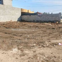 ارض ركن شارع • قرب مدرسة النجاح • ٢٥٠م