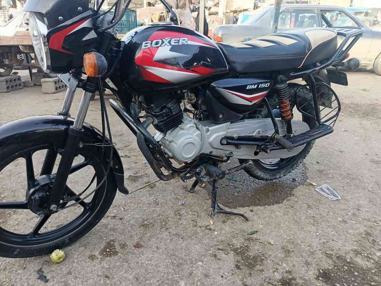 السلام عليكم دراجه بوكسر موديل ٢٠٢٢ مكفولة كفاله عامه اوراق 
***********
السعر مليون و٣٧٥
واسط قضاء الحي
