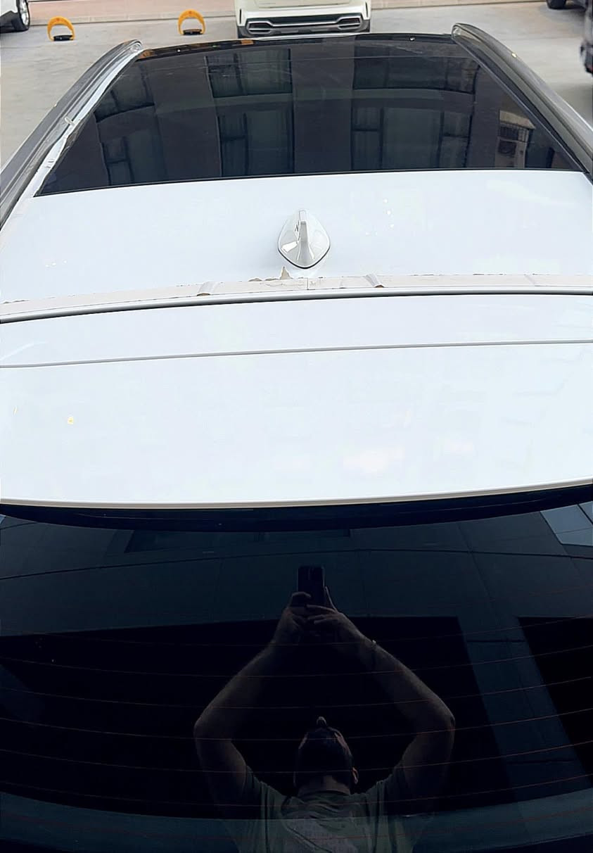 سورنتو خليجي 2024 فول  بانوراما .
السلام عليكم ..
🌟🌟🌟
سورنتو خليجي 24 .. فول مواصفات  بانوراما.. سته سلندر محرك 3500 .. السيارة جديدة  .. بمعنى الكلمة .. مكفولة كفالة عامة من كل شيء .. العداد  27 ألف كم .. رقم بغداد .. 🌟🌟🌟
المواصفات ..
بصمة .. تشغيل عن بعد .. تقفيل الجام عن بعد بالبصمة .. كامرتين .. ويل 20 .. داتا شو .. فول تحكم ستيرن .. كير ماوس .. شفتات كير بالستيرن .. شاشة متصلة كار بلي .. كشنات كهربائية .. جنطة كهربائية .. إلى أخر المواصفات المعروفة اوتو هولد ..شاحن وايرلس.... جميع المواصفات موضحة بالصور وبالتفصيل . 

عنوان السيارة مجمع مارينا 
***********
