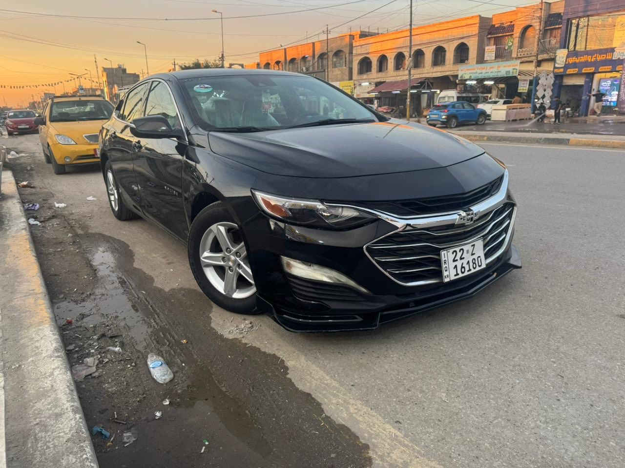 السلام عليكم
ماليبو ٢٠٢٣ اربيل تحويل وكاله مضمون 

مواصفات 

كشنات كهرباء امامي 

توقف ذاتي 

هاند بريك بصمة 

تشغيل بصمة 

كشنات جلد غرفة جديده 

تخم تاير جديد 

عليها لد متغير داخلي 

صدر جديد 

سياره جاهزه ربع متصرف عليها وترايها لاربيل 

عليها سكوبات 

لحيه 

كفرات جانبيه 

شكلها احلى من الصور 

السعر ١٢٨ مع المجال

مكان السياره بغداد الدوره  

***********

***********
