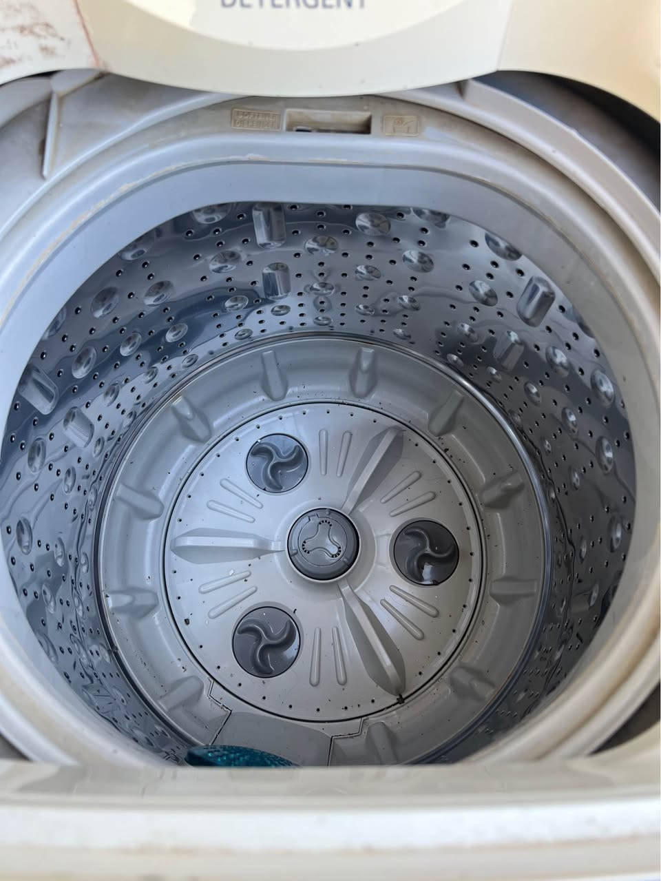 غسالة ال جي ٨ كج نظيفة للبيع
حط السعر لان ما اعرف شكد تسوه
شرط الفحص
***********
النجف / المناذرة النجف, العراق
