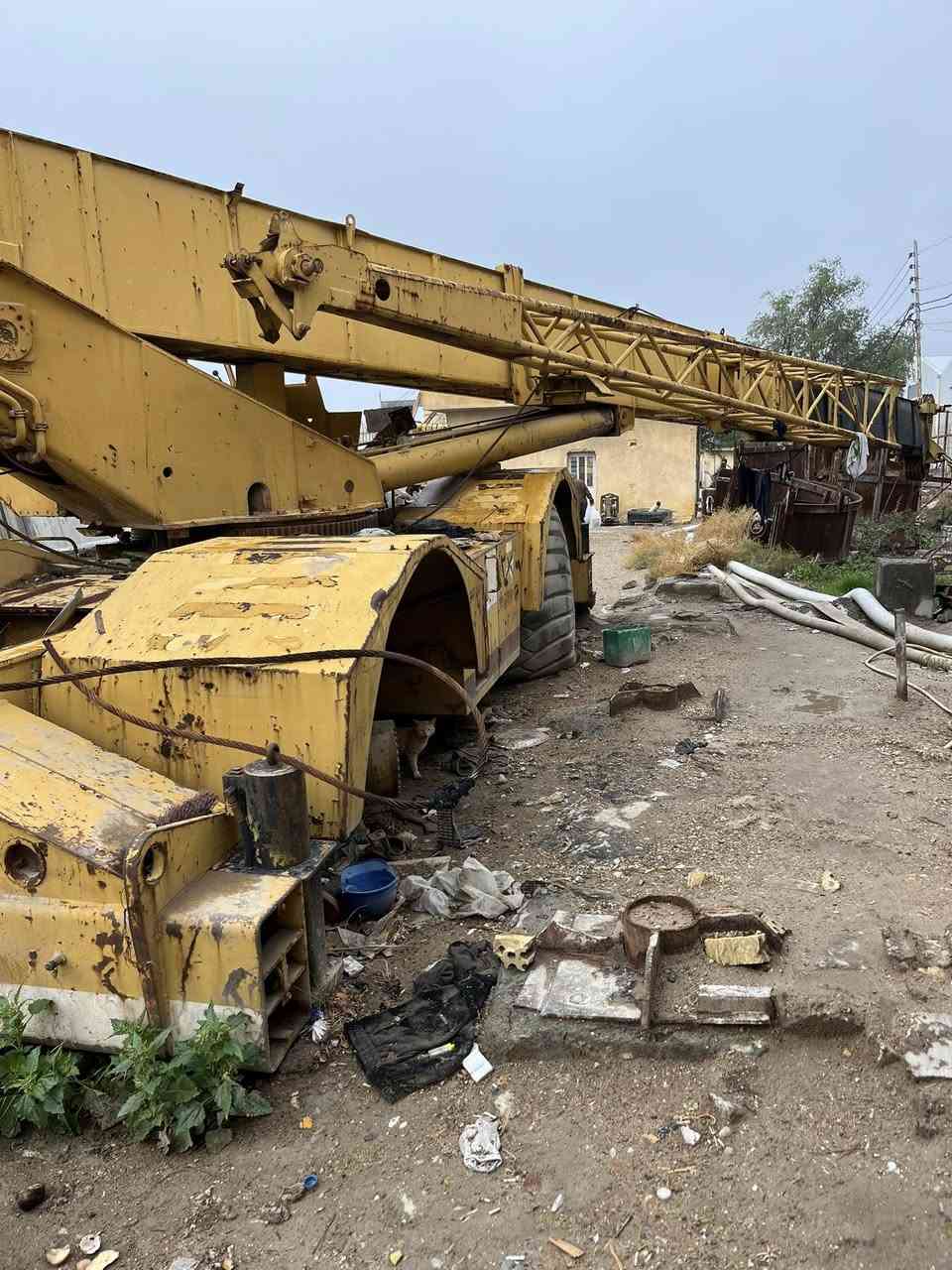 كرين كروف عدد ١
٥٠ طن
موديل ١٩٨٥
الكرين هيكل بدون ملحقات 
الاتصال 
0780 306 6695
سعر 15000$
