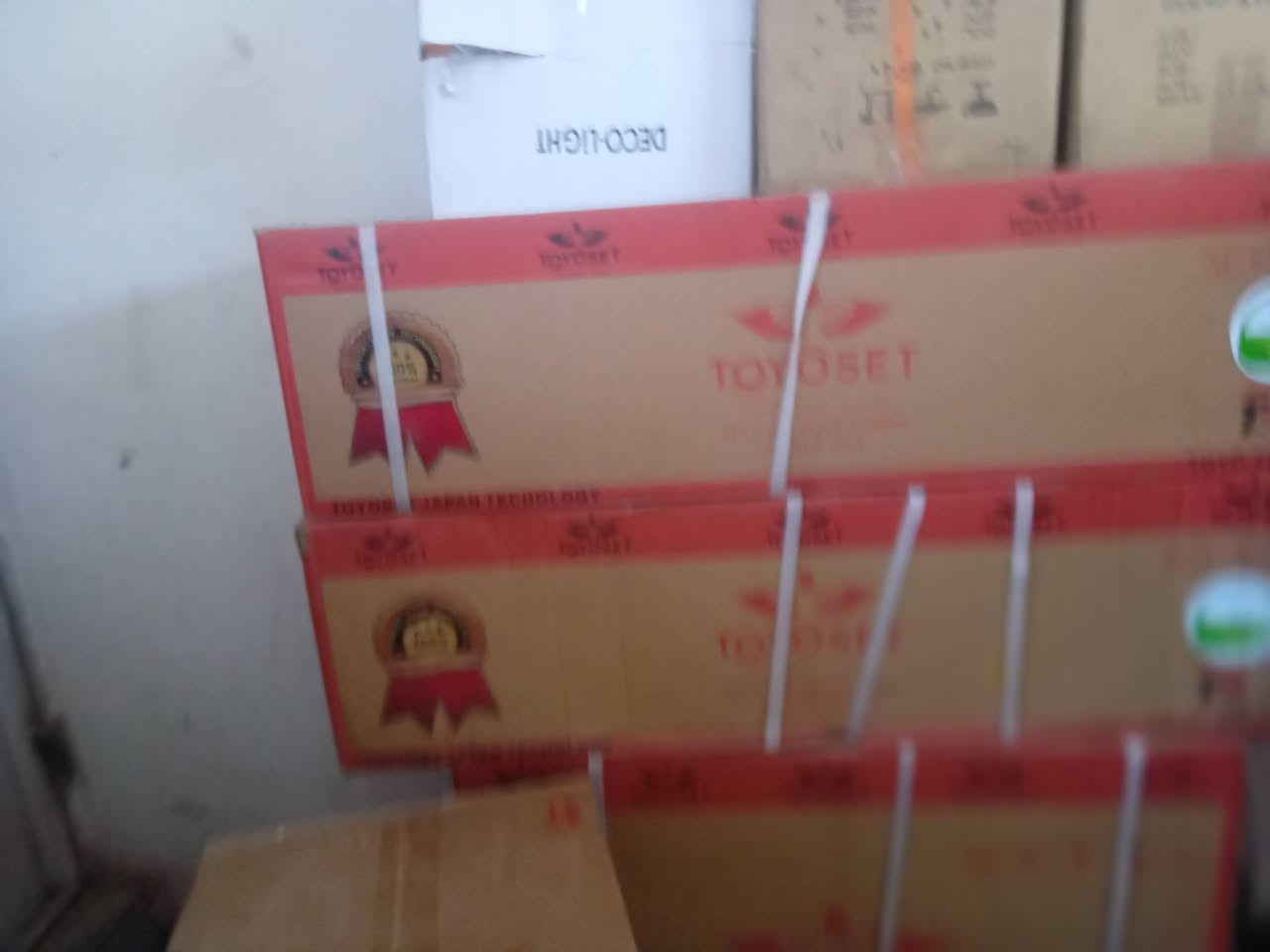 سلام عليكم سبالت للبيع جدد ٢ طن بغداد شارع فلسطين  ***********
