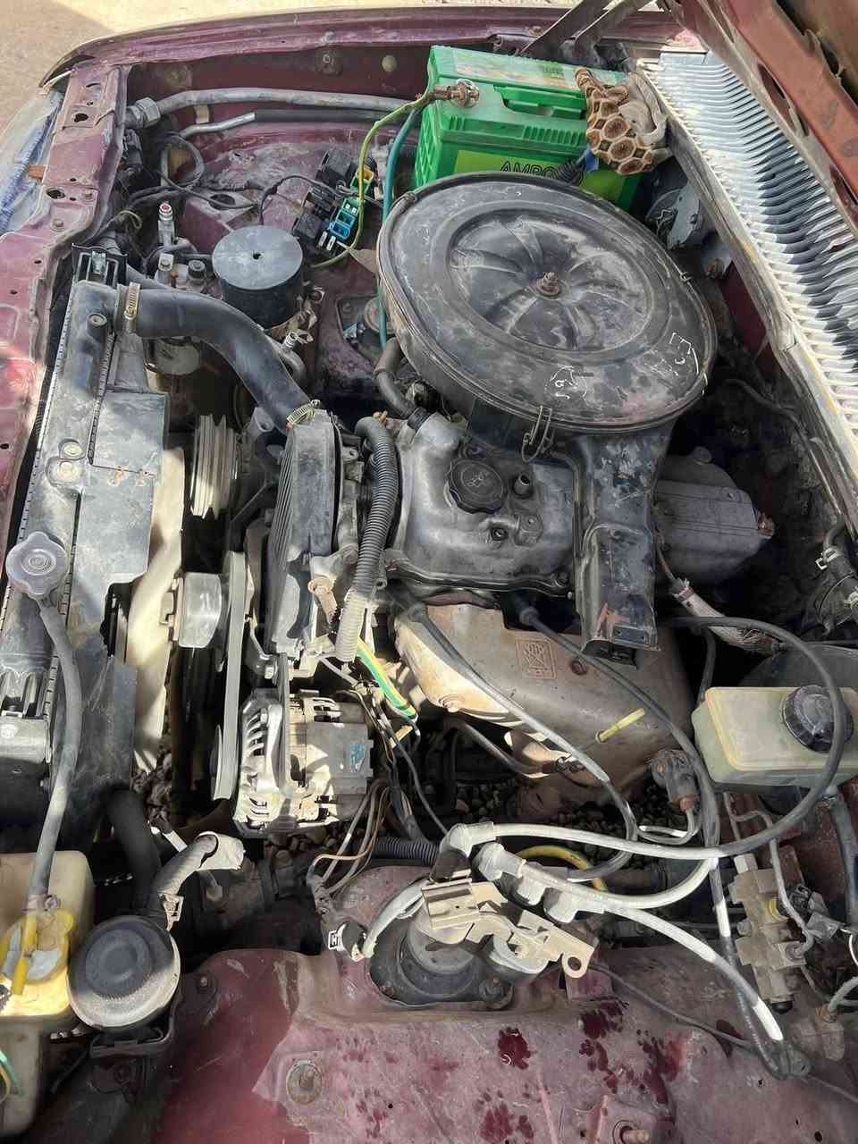 السلام  عليكم سبورتج موديل 95 محرك جديد كابريتر صدرها نضيف يعوزها ترتيب رقم بغداد مشروع موازي شرط التحويل العنوان بغداد شارع فلسطين السعر 28$وبيها مجال رقم الهاتف ‭٠٧٧٠ ٧٠٨ ٩٨٥٢‬
