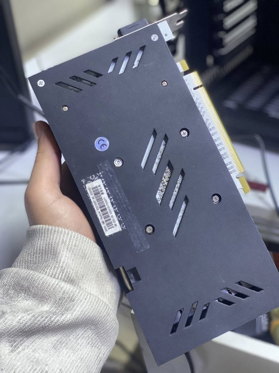 كرت rx 5700xt من اشغله وانزل التعريف يقره يمي rx470 بس شغال طبيعي وفحصته فير مارك والعاب اني ابيعه ك470 
اليخدمه سعره 80الف


**إذا كنت صاحب هذا الإعلان وتريد حذفه لأي سبب، رجاءا أرسل رسالة إلى الدعم الفني**