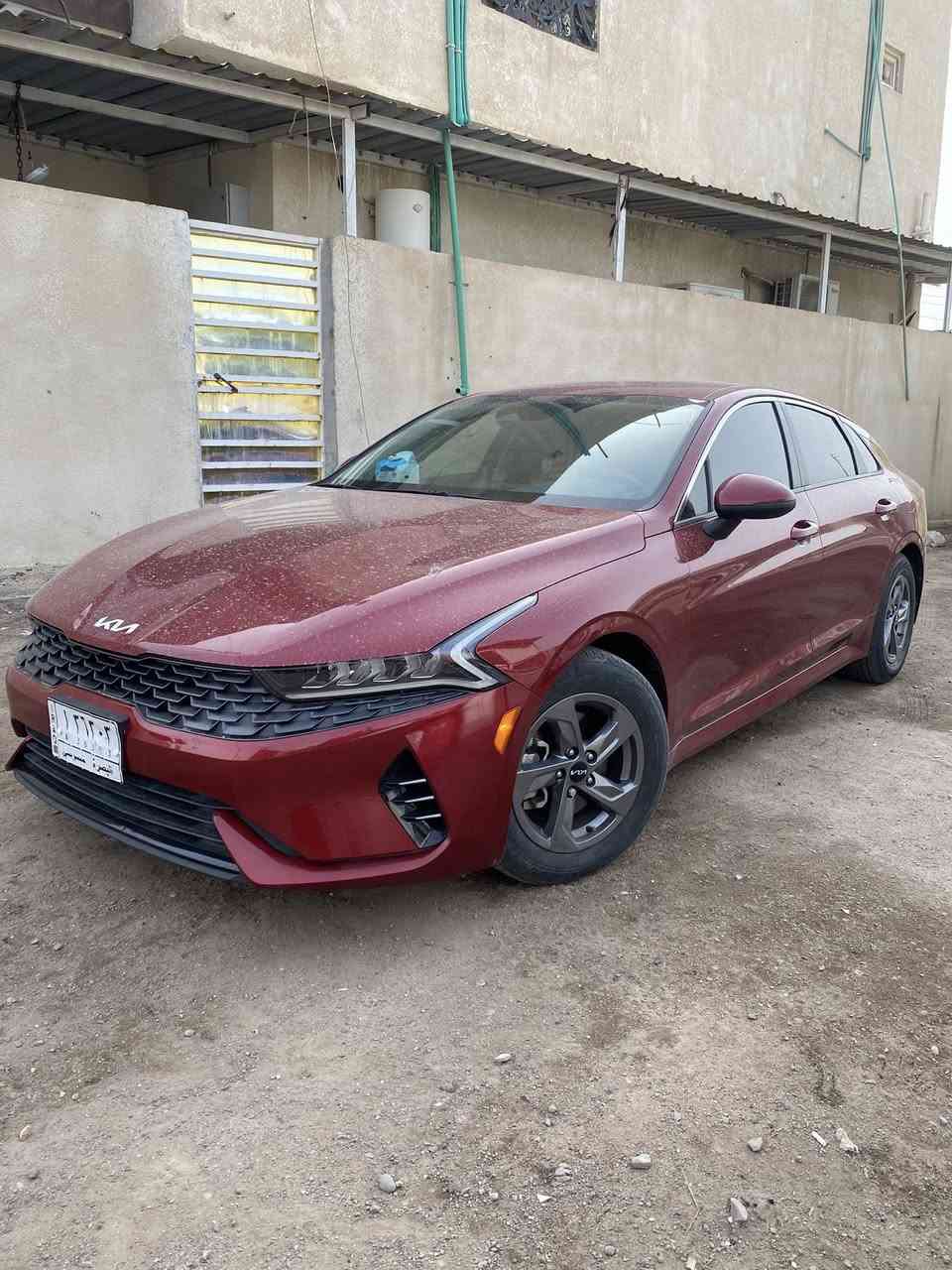 السلام عليكم
K5 وارد أمريكي 
موديل 2022
رقم معوقين بصرة
حادث السيارة تقرير شغالة من امريكا 
سيارة جديدة بمعنى الكلمة 
شرط برغي ما مفتوح بالسيارة 
ماشية 30 الف 
مواصفات فل
لايت 4 عدسات 
محرك 1.6 تيربو 
أنظمة قيادة 
رادار نقط عمياء
تشغيل عن بعد 
مكانها البصرة 
للعلم السيارة ضربتها دراجة بالباب 
باقي ع ضربتها تجي تشوفها 
للاستفسار الاتصال على الرقم 
***********
سعر السيارة 160 وبي مجال
