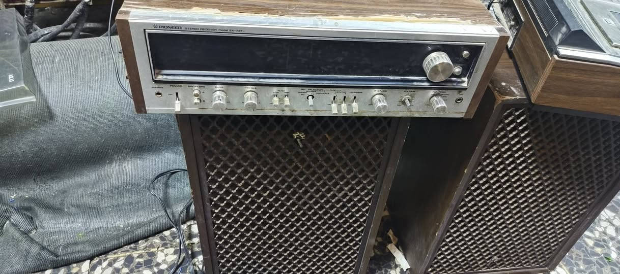 سيت اجهزة قديم لبيع شغال


**إذا كنت صاحب هذا الإعلان وتريد حذفه لأي سبب، رجاءا أرسل رسالة إلى الدعم الفني**